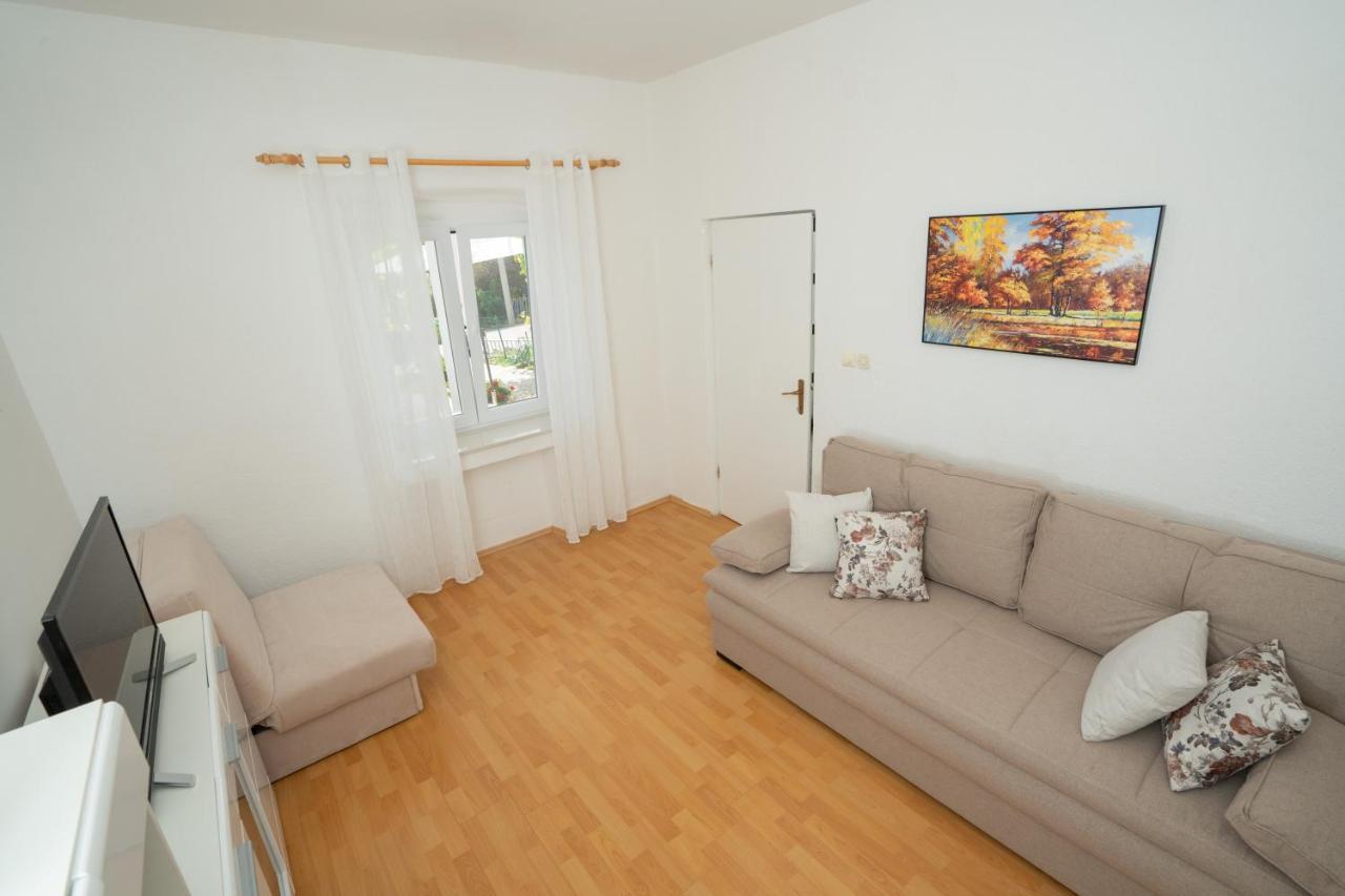 Kuca Za Odmor Denona Apartman Borovići Kültér fotó