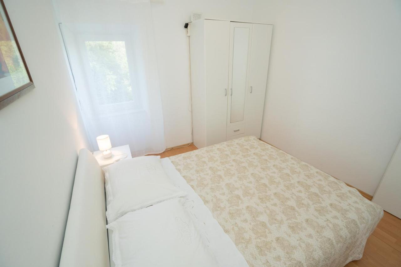 Kuca Za Odmor Denona Apartman Borovići Kültér fotó