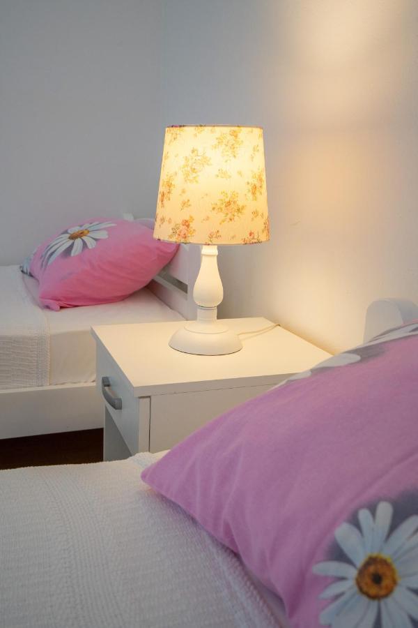 Kuca Za Odmor Denona Apartman Borovići Kültér fotó